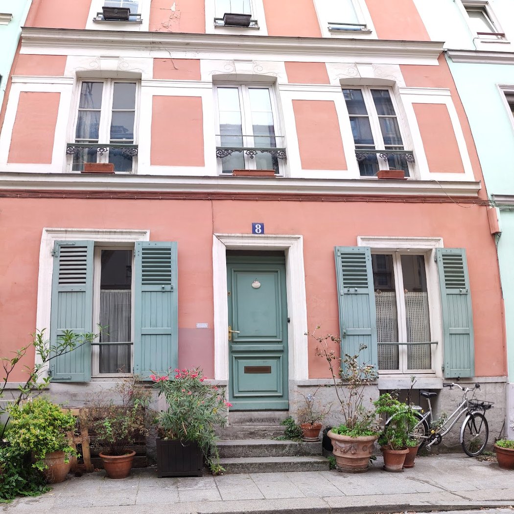 Maisons colorées de la rue Crémieux 3